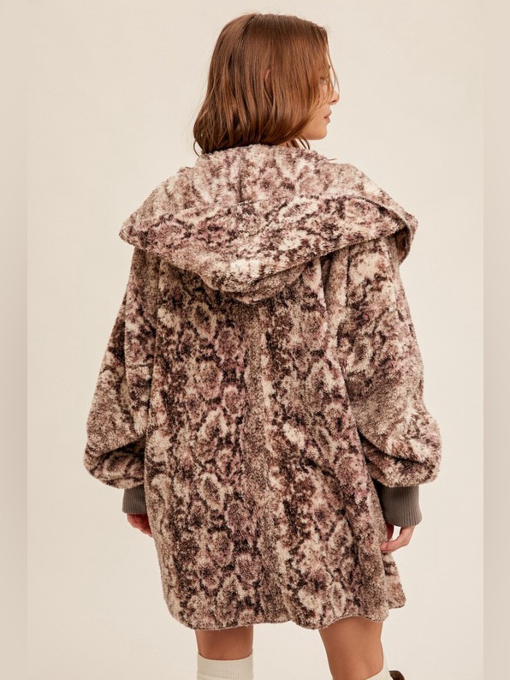 #666 Faux Fur Hooded Oversized Coat in Taupe Pattern